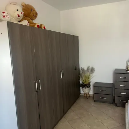 Hotel Gjoci 3*